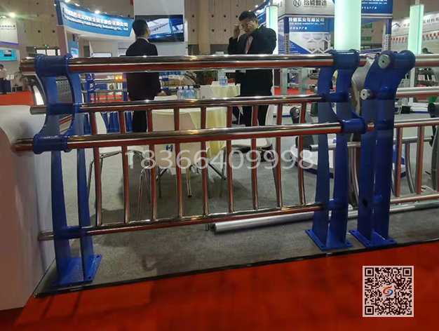 不銹鋼復合管護欄